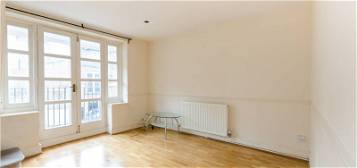 Flat to rent in West Hill, West Hill, London SW18