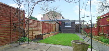 3 bedroom terraced house