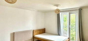 1 bedroom flat share