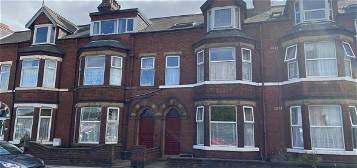 Flat to rent in Boothferry Road, Goole DN14