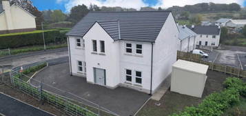 2 Castletown Brae, Fintona, Omagh, BT78 2FA