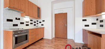 Byt 2+kk, 46 m², Seifertova, Praha