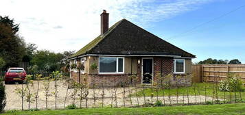 2 bedroom detached bungalow for sale