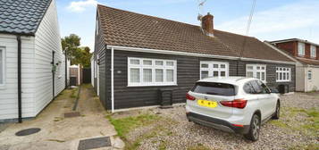 3 bedroom semi-detached house