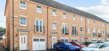 4 bedroom town house for sale