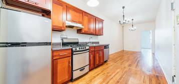 49 Menahan St #2B, Brooklyn, NY 11221