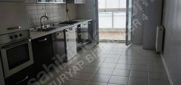 147m2 *BOŞ* [Buyuk M2] PATARA SİTESİ 3+1 KİRALİK DAİRE