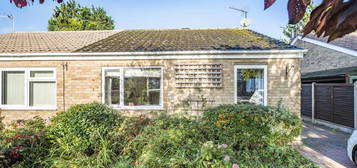 2 bedroom semi-detached bungalow for sale