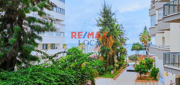 REMAX LOCA'DAN SOLİ SİTESİNDE GENİŞ TERASLI BAĞIMSIZ MUTFAK 3+1