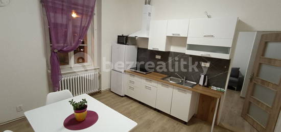 Pronájem bytu 1+1 41 m², Sokolovská, Praha