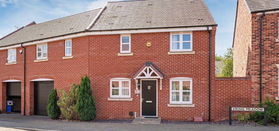 4 bed semi-detached house for sale