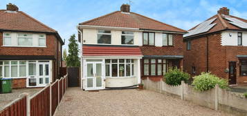 3 bed semi-detached house for sale