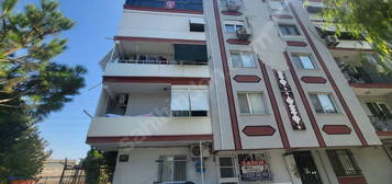 MENEMEN MERMERLİ'DE MERKEZİ KONUMDA PARK CEPHELİ 2+1 DAİRE