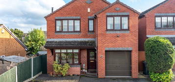 4 bed detached house for sale