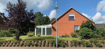 Einfamilienhaus mit Wintergaten und Garage, Hamdorf