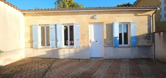 MAISONNETTE EN PIERRE DE 38m² AVEC COUR