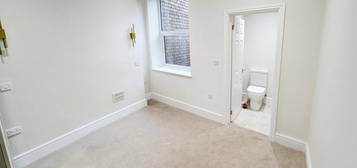 Property to rent in Cardiff Road, Newport NP20