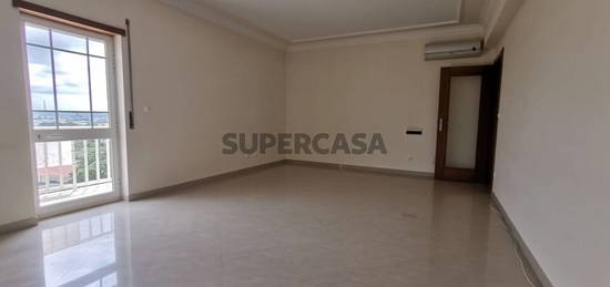 Apartamento T2 Quinta da Fidalga, Seixal