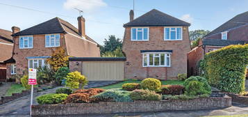 3 bed detached house for sale