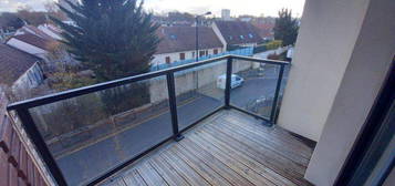 Appartement 3 pièces avec balcon