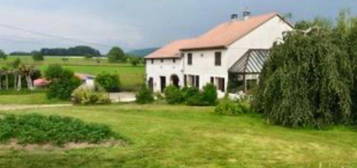 Maison sur domaine agricole