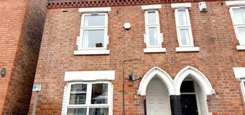 2 bedroom semi-detached house