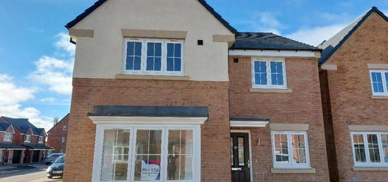 4 bedroom detached house