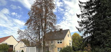 Neu in Schildesche: Freistehendes Mehrfamilienhaus mit Garten für Eigennutzer oder Kapitalanleger