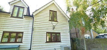 2 bedroom semi-detached house