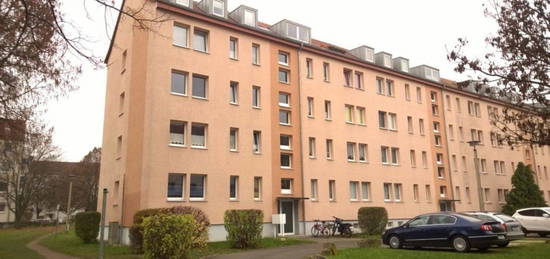 2 Zimmer Altbau-Wohnung 3.OG im Fuchsgrund / Tiergartensiedlung