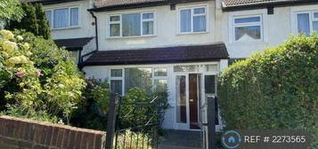 3 bedroom terraced house