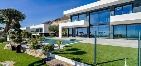 Casa en Cala de Finestrat, Finestrat