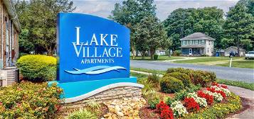 Lake Village Apartments, Chesapeake, VA 23323