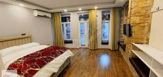 BEYOĞLU ASMALI MESCİTTE EŞYALI 1+1 KİRALİK DAİRE