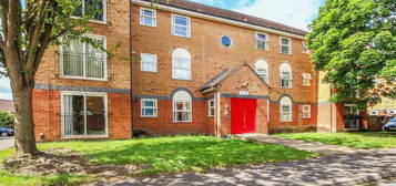 2 bedroom ground floor flat