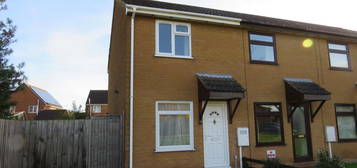 2 bed semi-detached house to rent