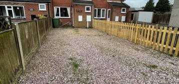 3 bedroom terraced house to rent