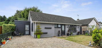 2 bedroom detached bungalow for sale