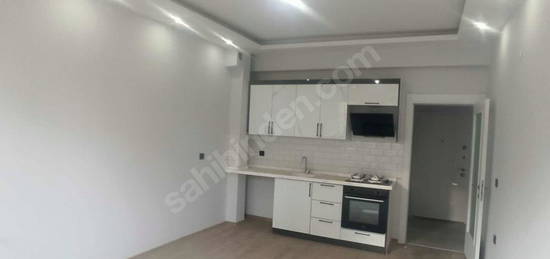 KIZILKEÇİLİ MAHALLESİNDE 3. KAT SIFIR 1+1 DAİRE