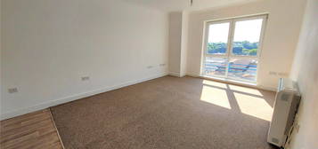 2 bed flat to rent