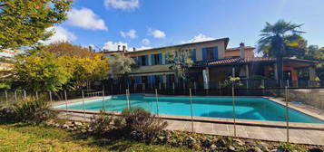 Maison 5 pièces meublée de 170m2 avec piscine