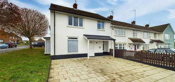 4 bedroom end of terrace house for sale