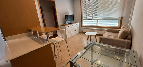 Apartamento de alquiler en Praza Independencia, Vilagarcía