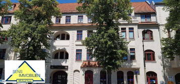 Attraktive 2 Zimmer Dachgeschosswohnung mit Einbauküche & Balkon in Magdeburg Nähe Leipziger Str.