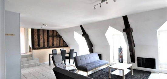 Belle Opportunité d’Investissement – Spacieux T4 Meublé 83 m² à Sully-sur-Loire