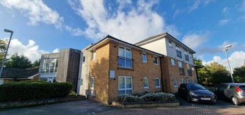 2 bedroom ground floor flat