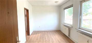 Helle 2-Zimmer-Wohnung mit neuem Fußboden