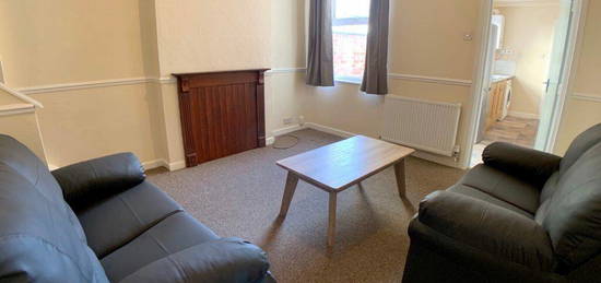 3 bedroom terraced house