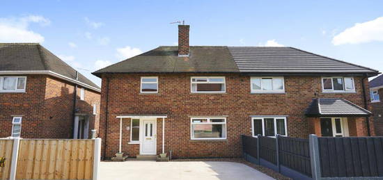 3 bedroom semi-detached house for sale