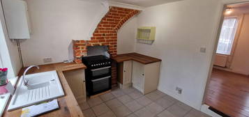 2 bed property to rent